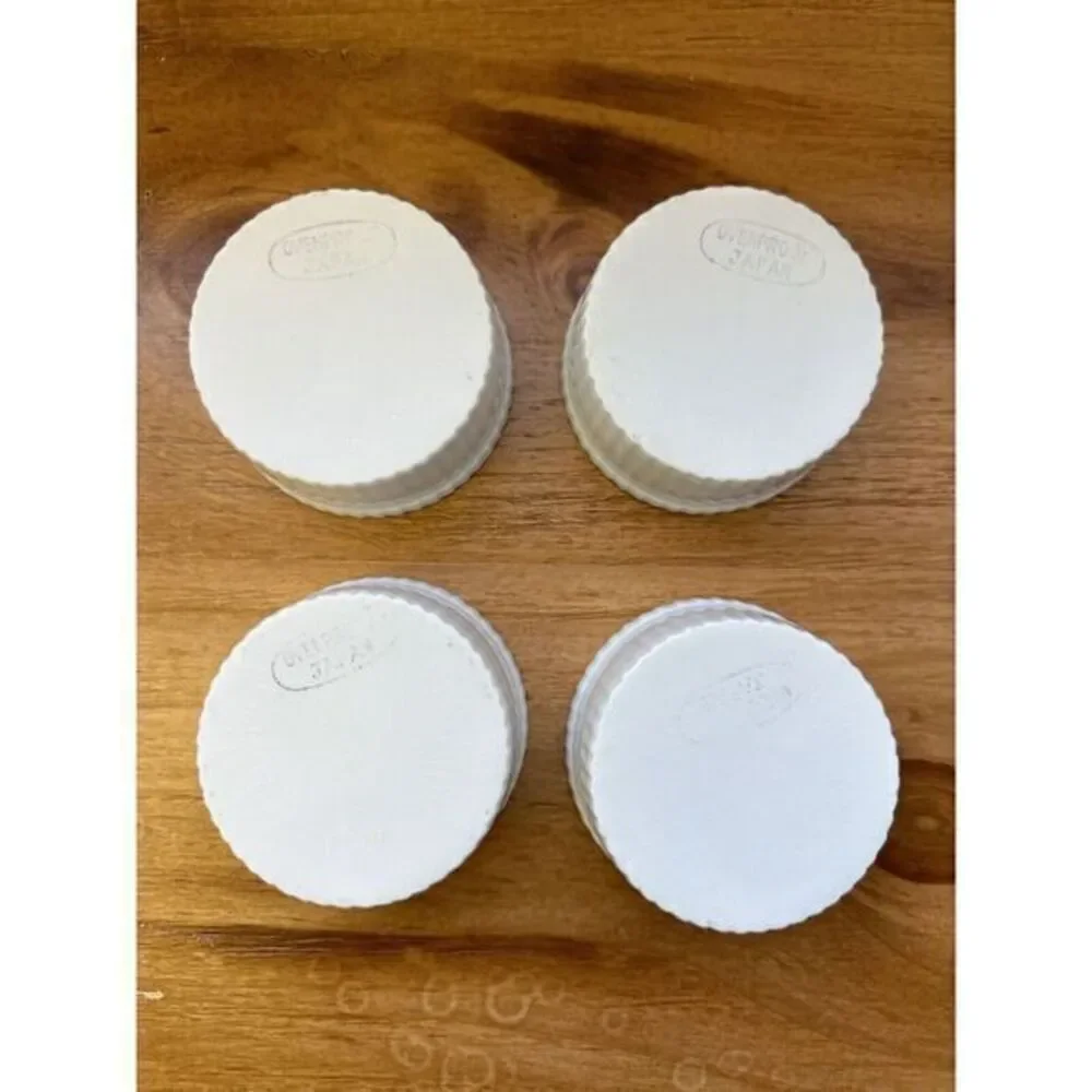 Set Of 4 White Oven Proof Vintage‎ White Ramekins Baking Dishes See Photos